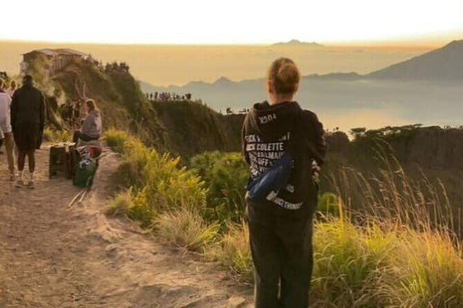 2 Days Mount Batur Sunrise Trekking With Private Ubud Day Tour - Pickup Timing: Surviving the 1:30am Start (Without Losing Your Will to Live)