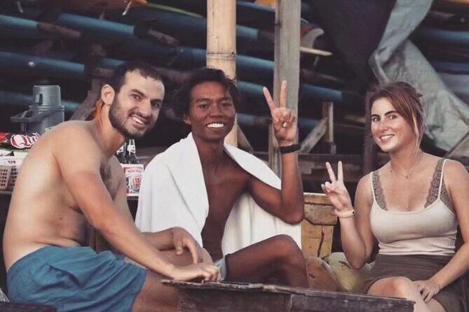 2-Hour Canggu Private Guided Surfing Experience in Bali - Entering the Water at the Right Speed