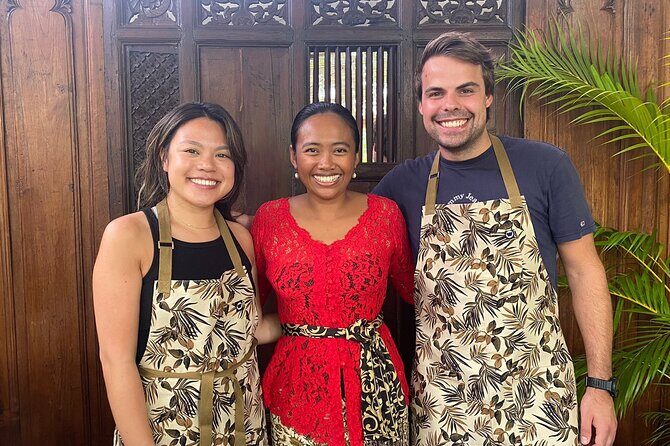 5 Star Private Cooking Class Experience in Bali, Lunch Included - Choosing your 5 dishes before 10:00 am
