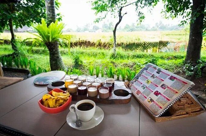 All Inclusives Bali Private Tour Temples Palaces and Nature - Lereng Agung Restaurant: Mount Agung views with real Balinese flavor