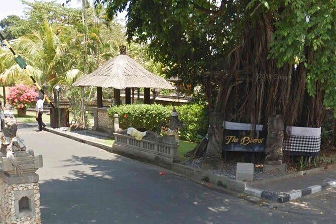Backlanes and Hidden Sites: A Self-Guided Audio Tour in Seminyak - Markets and Crafts: What to Do at Seminyak Market Stops