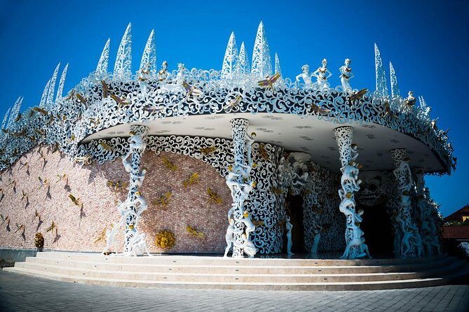 Bali Arts shopping with temples-waterfall visit. - Elephant Cave temple: a 9th-century site connected to 1920 discovery