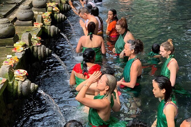 Bali: Barong Dance, Rice Terrace, Volcano, Temple, Waterfall Tour - Kintamani Plateau: Lake Batur and Mount Batur Panoramas