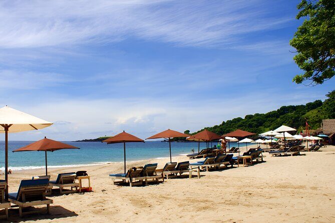 Bali Car-Charter: The Gates of Heaven Bali Tour - Taman Ujung Sukasada: a sister water palace with its own layout
