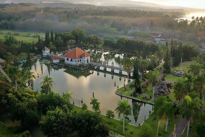 Bali Car-Charter: The Gates of Heaven Bali Tour - Tirta Gangga Water Palace: royal-water style in a Balinese and Chinese blend