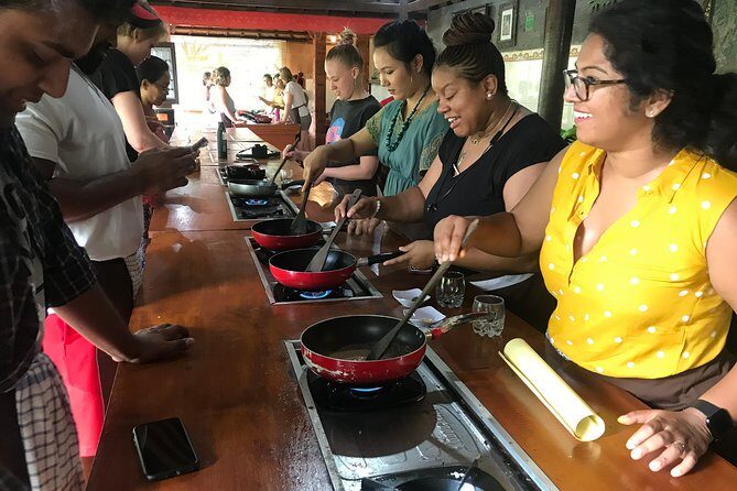 Bali Cooking Class Experience with All Inclusive - The 2-hour cooking class in a Balinese home compound