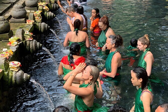 Bali Full-Day Car Charter: Ubud and Kintamani Volcano Tour - Lunch Views and Coffee Stops: Using the Pause Wisely