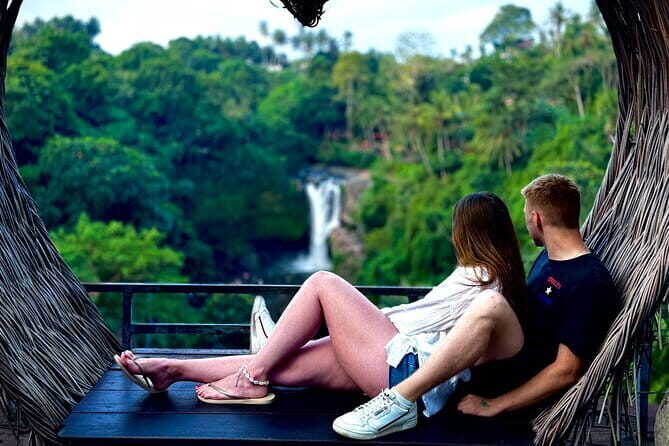 Bali Full-Day Tours : Waterfall and Ubud Destination Trip - Sacred Monkey Forest Sanctuary: 27 acres and over 400 macaques