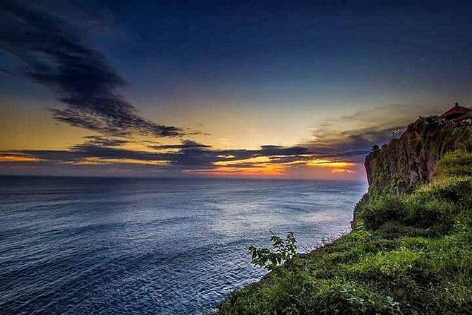 Bali Half Day Tour - Uluwatu Temple Sunset, Kecak Fire Dance, Jimbaran Dinner - Watching the Kecak and Fire Dance after dark gets the timing right
