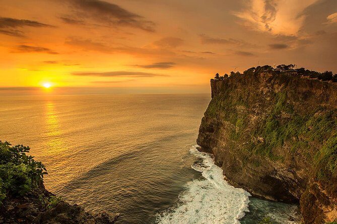Bali Half-Day Uluwatu Temple Sunset, Kecak Dance, Dinner - Uluwatu Temple: cliff views and timing that matter