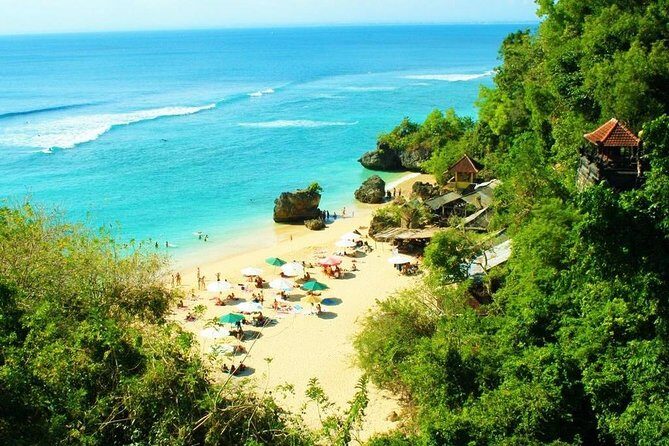 Bali Halfday Tour Uluwatu - Padang Padang Beach: why this beach time is actually relaxing