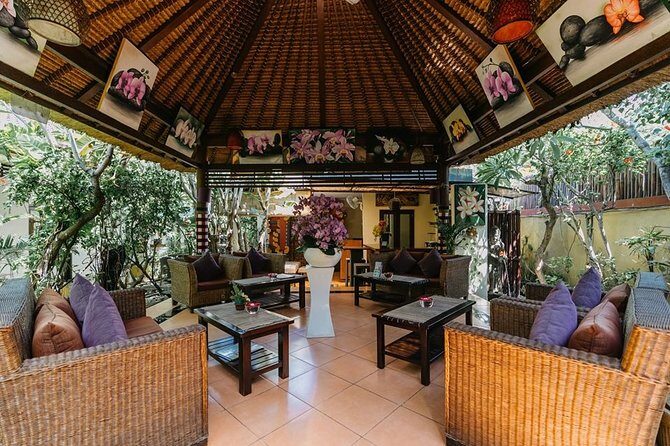 Bali Luxury Spa 2 Hour massage & Flower bath - Thalaso Foot Wash: The Start That Sets the Tone
