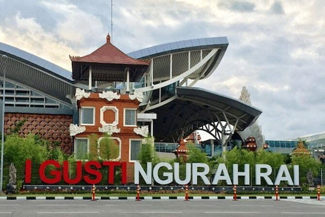 Bali Private Hotel Transfer Point To Point All Area - Choosing your ride: direct transfer or a custom half-day/full-day day plan