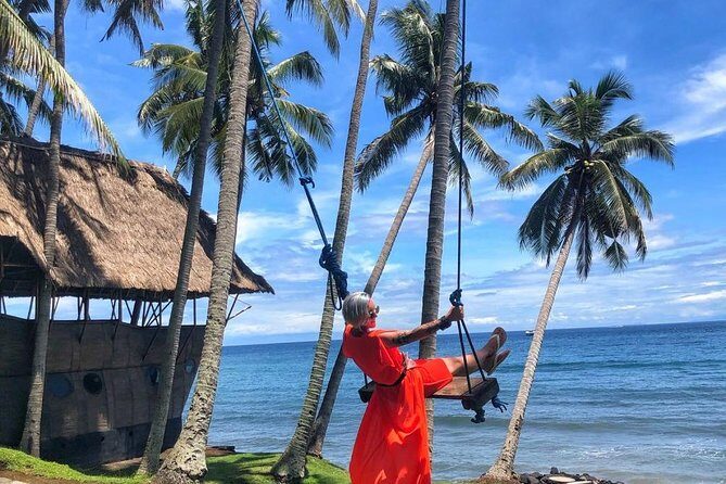 Bali Royal palaces (observe tour) - Stop 5: Charlie’s Chocolate Factory for a playful reset