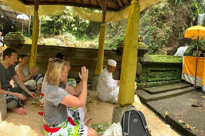 Bali Spiritual: Balinese Healing, Temple & Rice Terrace - Temple Time at Tirta Empul: Sacred Water and Cultural Context