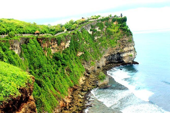 Bali Sunset: Uluwatu Temple, Kecak Dance and Jimbaran - Kecak dance at sunset: what to expect (and the fire-dance name confusion)