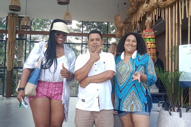 Bali Swing Hot Spring And Waterfall Private Guided Tour - Ubud Sacred Monkey Forest Sanctuary: a focused hour with a local guide
