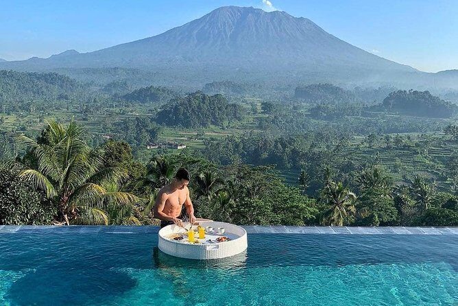 Bali Tour Customized With Local Guide - East Bali Icons: Lempuyang Sky Gate, Goa Lawah Bat Cave, and Tirta Gangga