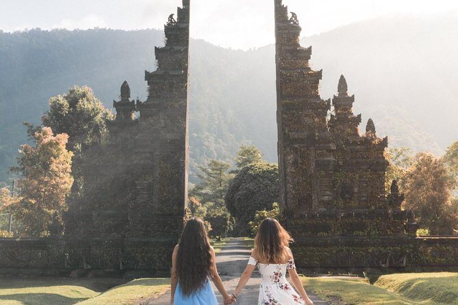 Bali Watching Dolphin at Lovina Beach & aling aling waterfall - The 3:30am Start: How the Day Actually Moves