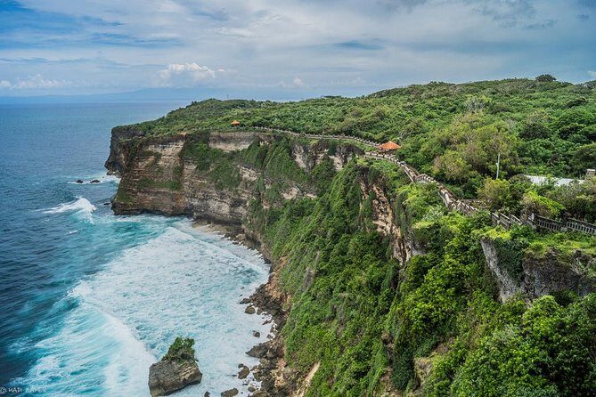 Beautiful Beaches of Bali and Sunset at Uluwatu Temple with Kecak Dance Show - Uluwatu Temple: Getting the Sunset Without Rushing