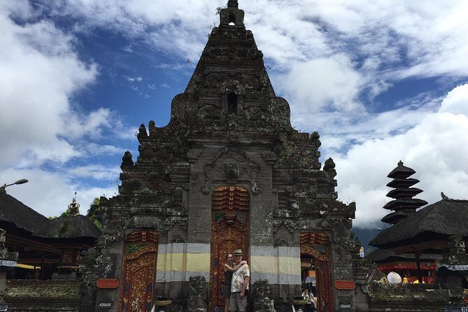 Best of Bali Water Temple and UNISCO Rice Terrace Trek - Tanah Lot: the sea-rock temple backdrop for sunset