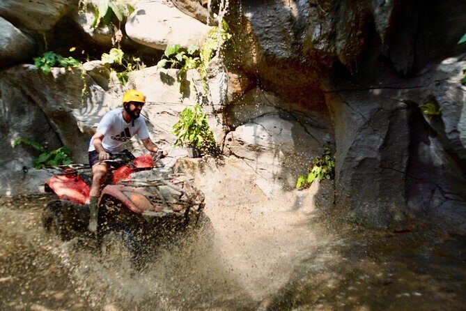 Canggu Jungle Mud-Fun ATV Only 1 Hour Driving from Canggu - Lunch, water, and the not-so-glamorous reality of mud