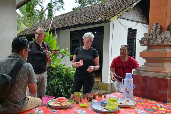 Cycling and Cooking Class in Ubud - Bikes, helmets, safety car: practical details that reduce stress