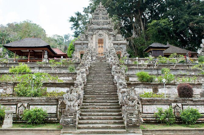 Discover Balinese Mystic & Death Ritual in Bali - Trunyan Cemetery: Bamboo Cages and the Cleansing Moment
