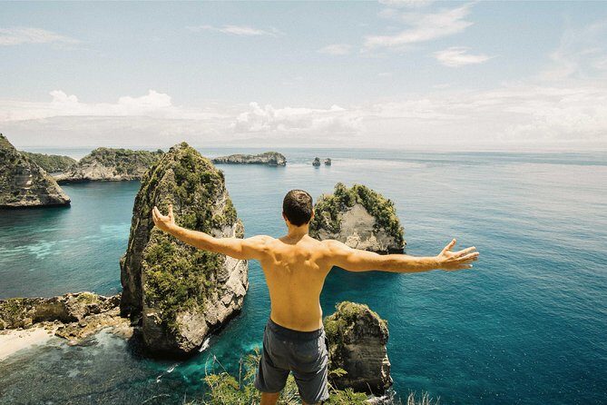 East Nusa Penida Small Group Tour: Atuh Beach & Diamond Beach – Full Day - Rumah Pohon Tree House: That Ladder Adds Fun (and Height)