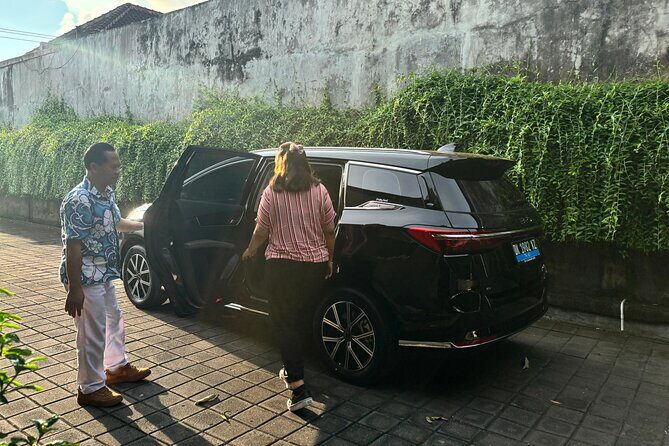 Eco Friendly Premium Electric Vehicle Airport Transfers - How Long Should You Plan For?
