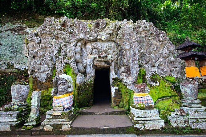 Elephant Cave and Hidden Waterfall All-Inclusive Private Day Tour - A 10-hour day that starts at Goa Gajah (Elephant Cave)