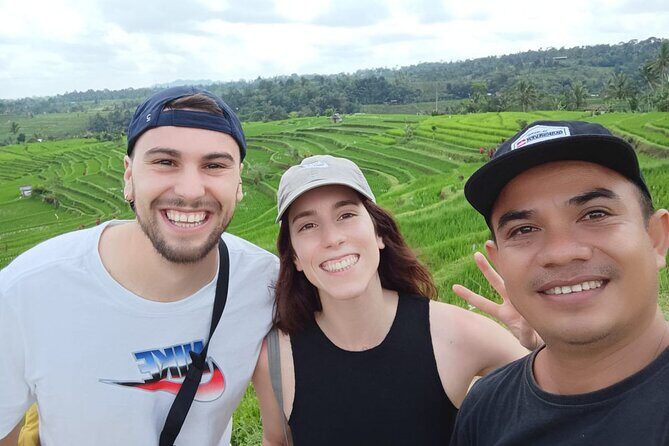 Experts Bali Driver : Best Bali Private Driver for Tour in Bali - Pickup Zones: From Ubud to Seminyak Without the Taxi Chasing