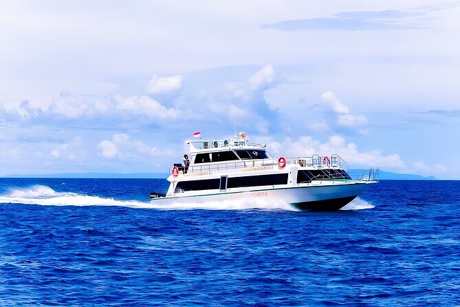 Fast Boat Transfer Bali to Gili & Lombok + Private Hotel Pick-up - Seats, safety, and the crew vibe