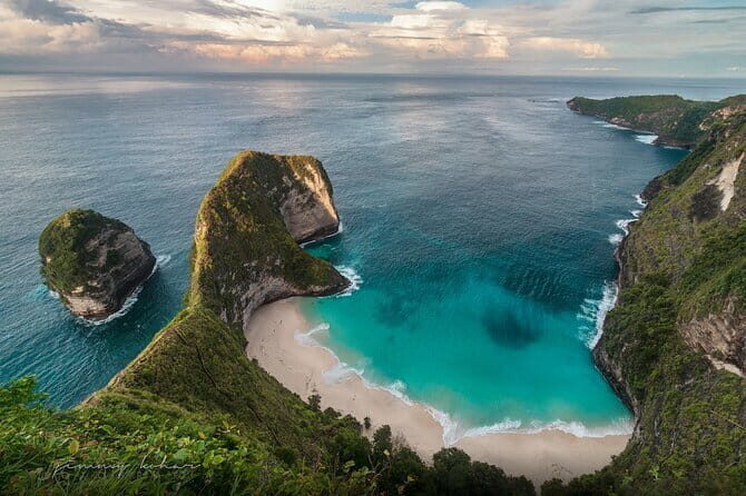 From Bali: Nusa Penida Snorkeling and Island Tour - The land itinerary: Kelingking views, Broken Beach, and Angel’s Billabong