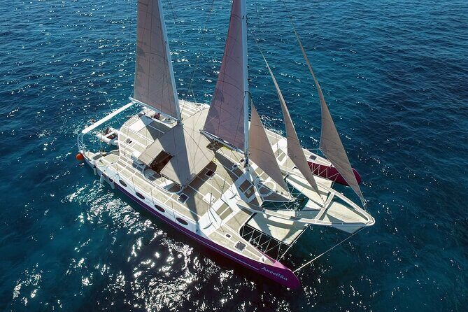 Full day Lembongan Island Catamaran Cruise with BBQ Lunch - Packing Like a Pro: Footwear, Sun, and Extra Cash