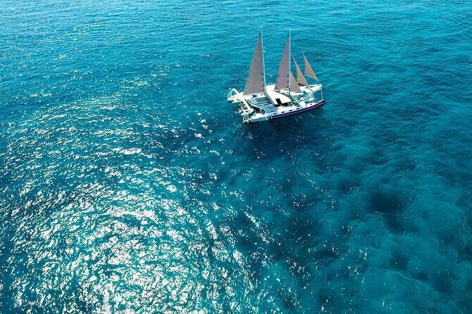 Full day Lembongan Island Catamaran Cruise with BBQ Lunch - Nusa Lembongan Arrival: Coast Views and Beach Time
