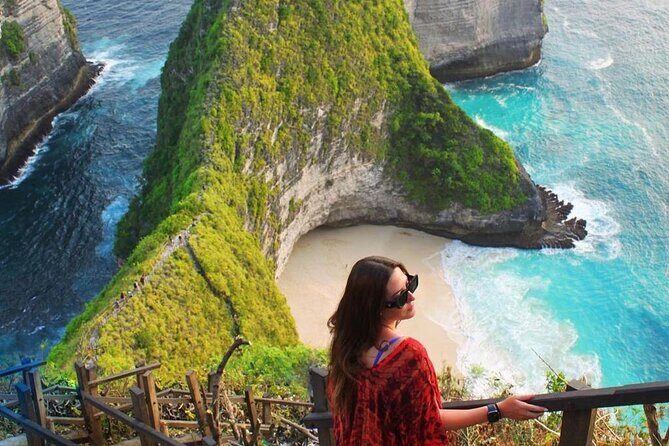 Full Day Nusa Penida Manta Point Snorkeling and West Island Tour - Kelingking Beach viewpoints: quick photo time with big payoff
