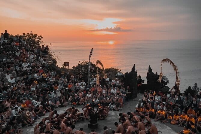 Full Day Private Tour to Ubud Waterfall and Uluwatu Sunset - Sacred Monkey Forest Sanctuary in Ubud: close encounters, temple grounds, and rules of the road