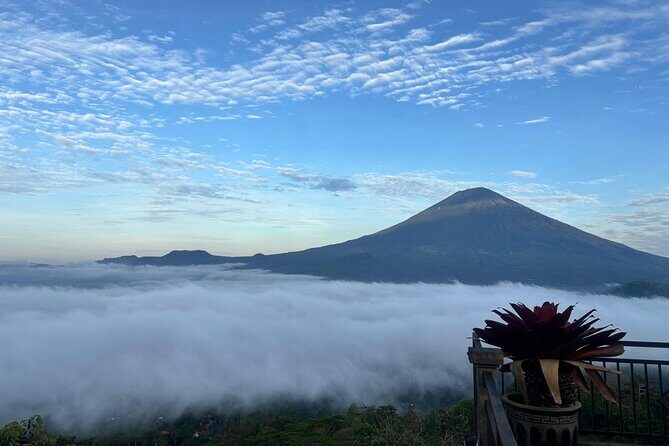 Gate of Heaven Tour - How the private group tour keeps the day from feeling chaotic