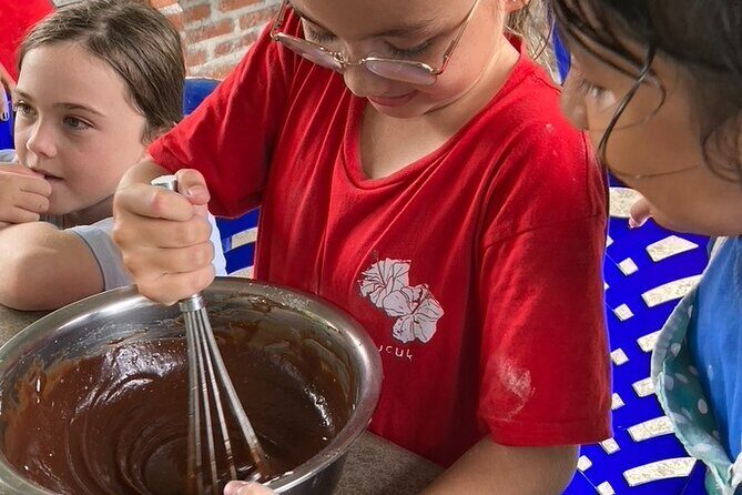 Kerobokan Pastry Class for Kids and Families - Fill, Decorate, and Take Home: The Best Part for Families
