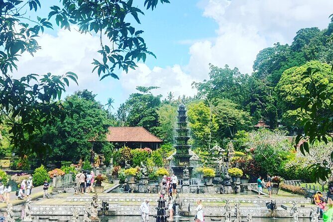 Lempuyang Gate of Heaven, Tirta gangga & tukad cepung waterfall - Stop 2: Tirta Gangga Park (Water Garden, Koi Pools, Fountain Photos)