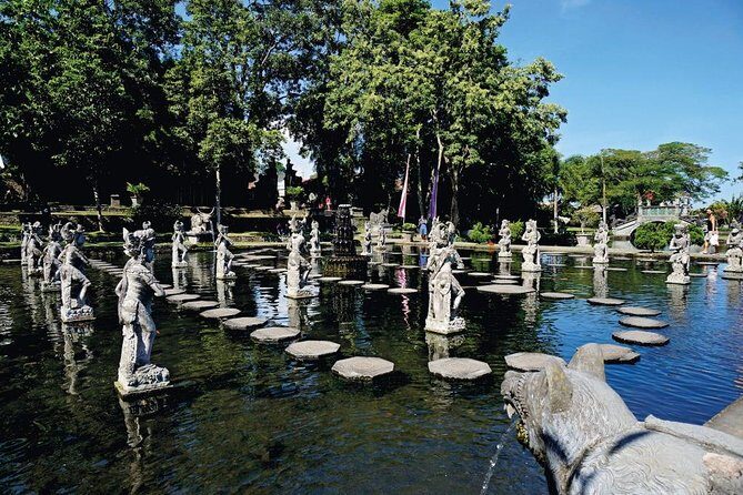 Lempuyang the Gate of Heaven Tour - Tirta Gangga: a water palace that feels like a pause button