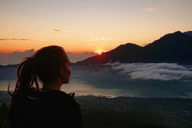 Mount Batur Sunrise Jeep & Cleansing Ritual at Tirta Empul Temple - Walking Mount Batur’s black-lava terrain: what to expect on the ground