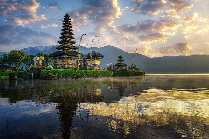 North Bali: Sekumpul Waterfalls and Ulun Danu Temple Tour - Morning start: the 6:30am decision and how to make it pay off