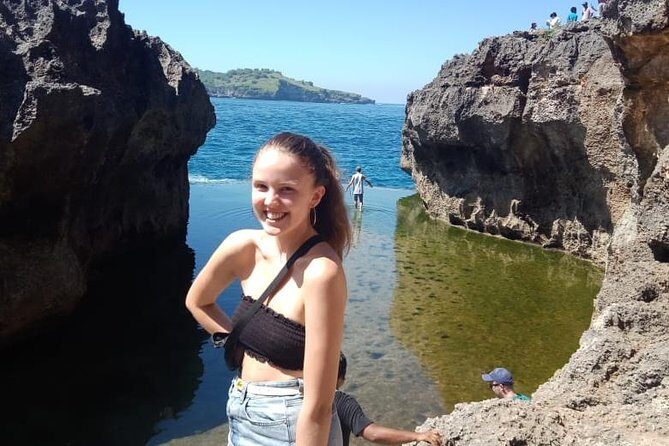 Nusa Penida 4 Spot Snorkeling with Manta and Island Tour - Crystal Bay: Coconut-Shadow Shore and a Longer Stay