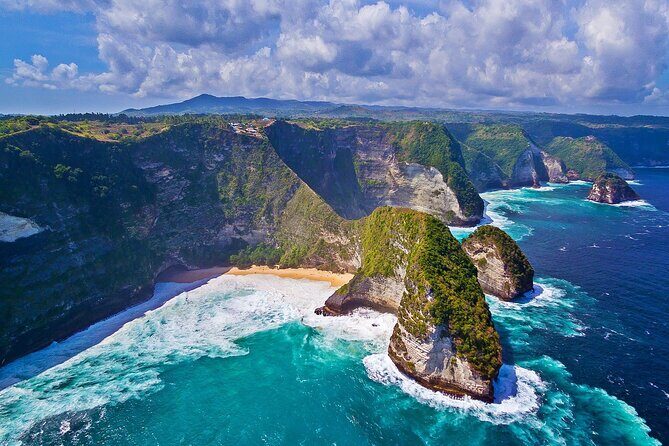 Nusa Penida Private Tour Package All Inclusive - Atuh King Five (Raja Lima): the steep part of the day that demands respect