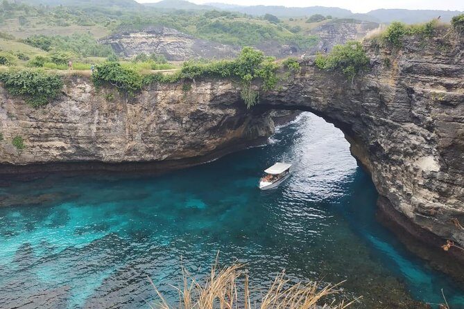 Nusa Penida Tour - Getting there: 6:00 am pickup and private transfers from Bali