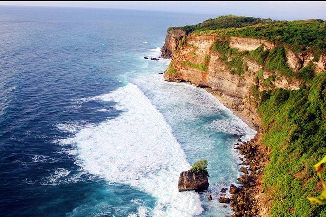 Padang-padang Beach and Kecak Firedance at Uluwatu Temple - Uluwatu Temple on the Cliff: Kecak Performance Reality Check