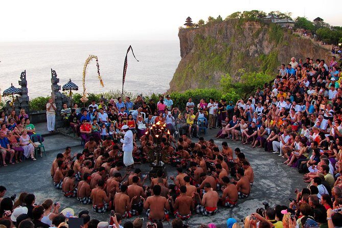 Padang-padang Beach and Kecak Firedance at Uluwatu Temple - Timing, Duration, and What to Bring for a Smooth 10 Hours
