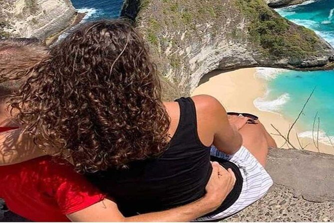 Private tour : East of Nusa Penida Day Tour All-inclusive - Rumah Pohon (Tree House) in Molenteng: the classic wooden photo spot